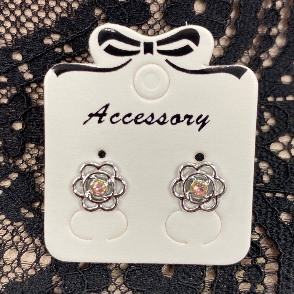 Flower earrings!